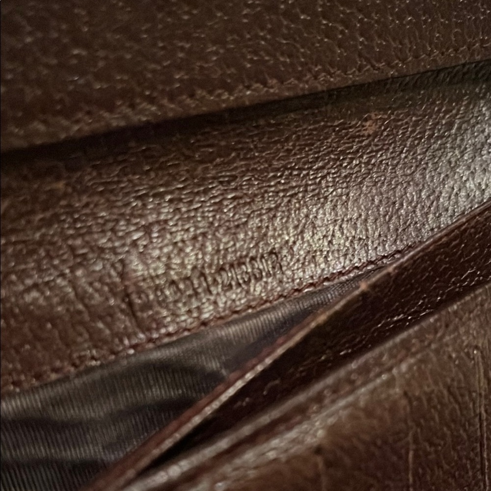 Gucci Eclipse Brown Monogram Wallet - Picture 10 of 16